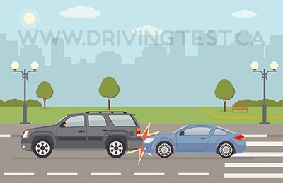 Test 2 - Quelle doit être votre première action lorsque vous atteignez un ou plusieurs véhicules accidentés ?