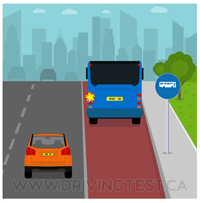 Test 1 - Si la limite de vitesse est de ________ et qu'un bus veut revenir sur la voie dans laquelle il se trouvait avant de s'arrêter, vous devez lui céder le passage.